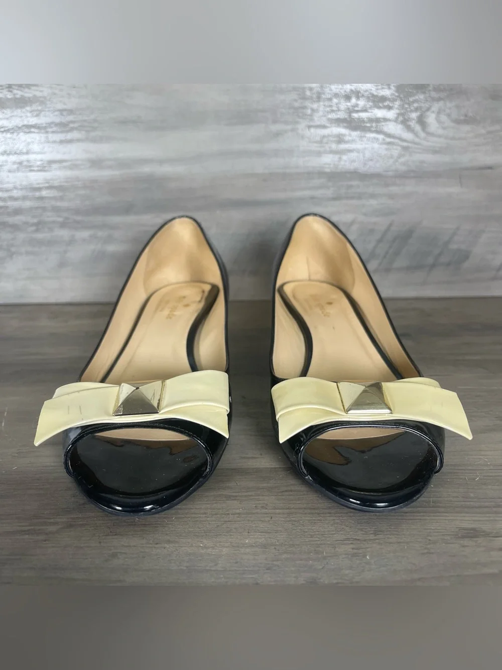Kate Spade 8.5 Tilda Black Patent Doe Bow Stud Slip On Low Wedges W/Box And Bag‎